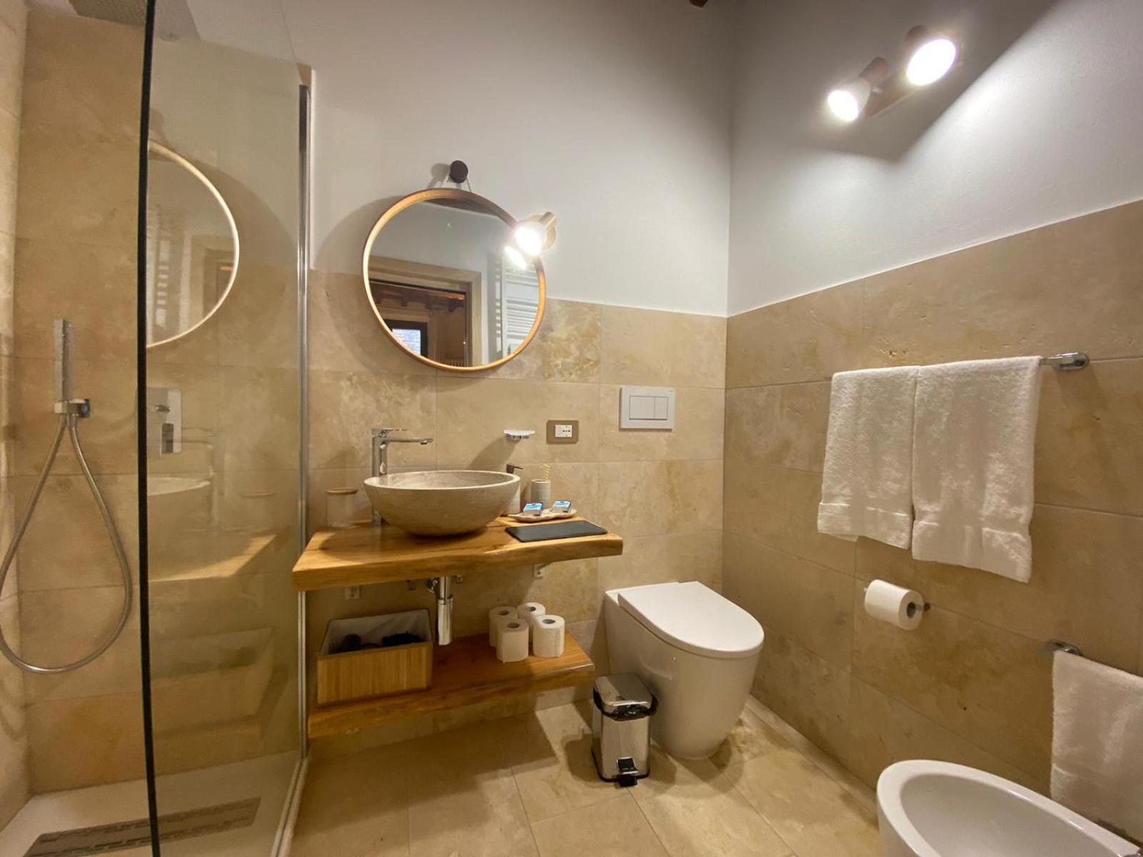 Lastamperia19 Camere-Rooms Montepulciano Stazione Εξωτερικό φωτογραφία